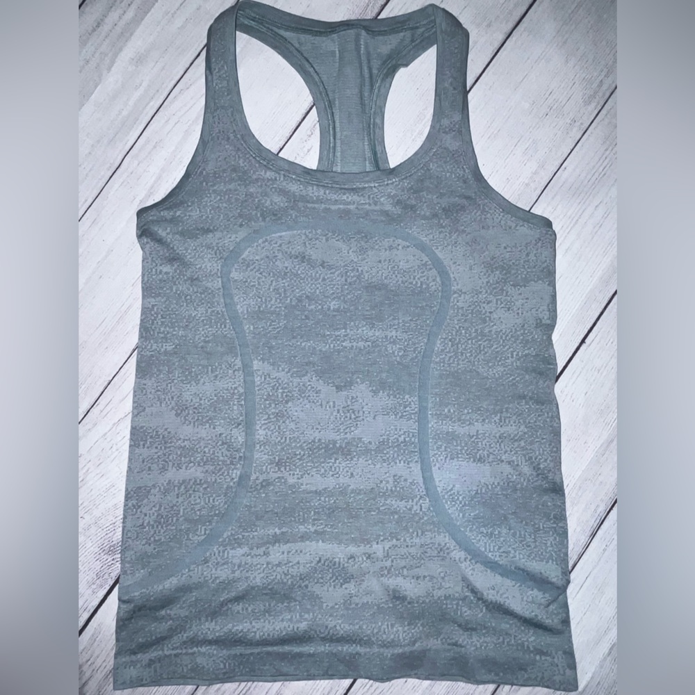 Lululemon Swiftly Speed Racerback - Picture 2 of 4